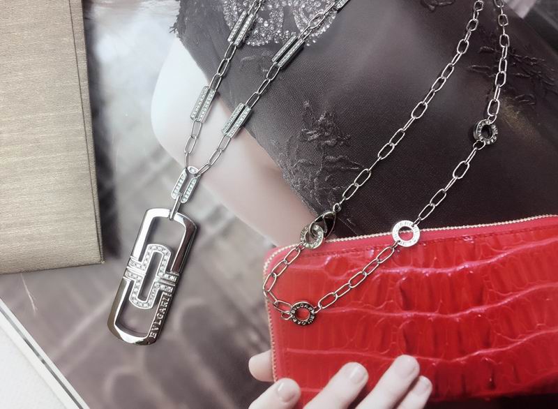 Bvlgari necklace 09yxq48